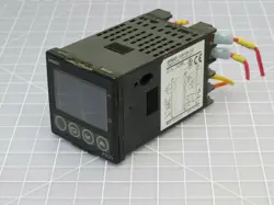 OMRON E5CN-R2MT-500 TEMPERATURE CONTROLLER T188228