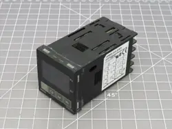 OMRON E5CN-Q2HBTC TEMPERATURE CONTROLLER T157190