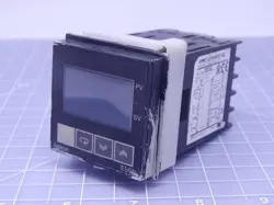 OMRON E5CN-R2MTC-500 TEMPERATURE CONTROLLER T128045