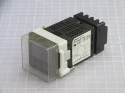 OMRON E5CN-RTU TEMPERATURE CONTROLLER T244929