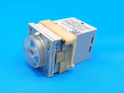 OMRON H3BA TIME RELAY TIMER 0-10 MIN  INC VAT
