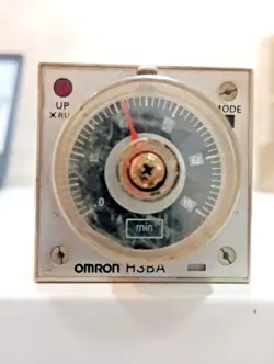 OMRON H3BA TIMER MODULE 24 VDC,11 PIN, 5A 250 VAC
