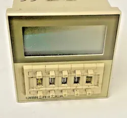 OMRON H3CA-A TIMER RELAY 250VAC 50/60HZ