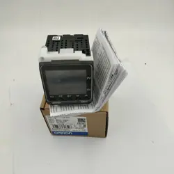 E5CC-RX2ASM-802 TEMPERATURE CONTROLLER