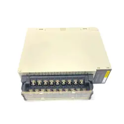 OMRON A/D UNIT 4 POINT ANALOG INPUT PLC C200H-AD001 C200HAD001 BRAND NEW IN BOX