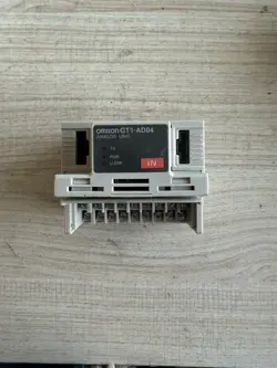 OMRON GT1-AD04 ANALOG UNIT