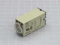 OMRON H3Y-2-7 SOLID STATE TIMER T228775