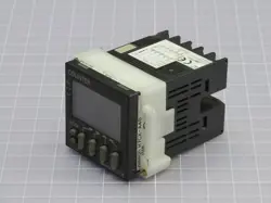 OMRON H7CX-A4D MULTIFUNCTION COUNTER T256545