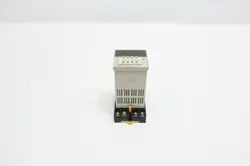 OMRON H5CN-YCN TIMER 100-240V-AC