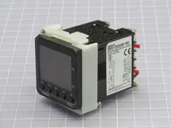OMRON E5CC-RX3A5M-000 TEMPERATURE CONTROLLER T256690