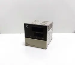 OMRON E5AX-A02 TEMPERATURE