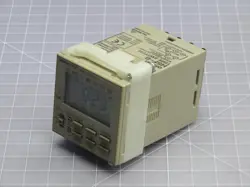 OMRON H5F-B DIGITAL DAILY TIME SWITCH T232801