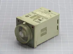 OMRON H3BG-8 CONTROL AND INDICATORS T231057