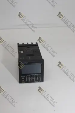 OMRON, H7CX-A11-N, TIMER COUNTER  100-240VAC SOURCE WITH BASE P3GA-11