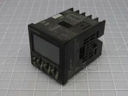 OMRON H7CX-AD-N COUNTER T182606