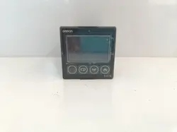 OMRON E5CN-R2T E5CNR2T TEMPERATURE CONTROLLER