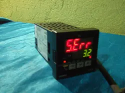 OMRON E5CK-CR1
