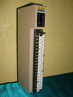 OMRON C500-OC223 C500OC223 OUTPUT UNIT
