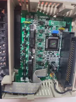 OMRON CQM1-OD211