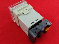 1PCS OMRON TIMER