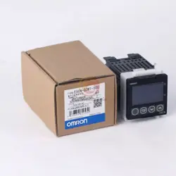 ONE NEW OMRON E5CN-Q2MT-500 TEMPERATURE CONTROLLER AC100~240V