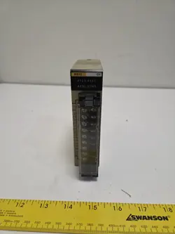 OMRON C200H-ID212 INPUT UNIT 24 VDC 16 POINT C200HID212
