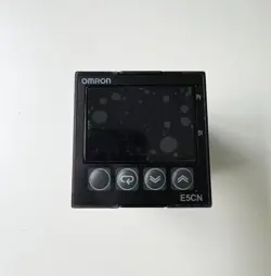 E5CN-R2MT-500