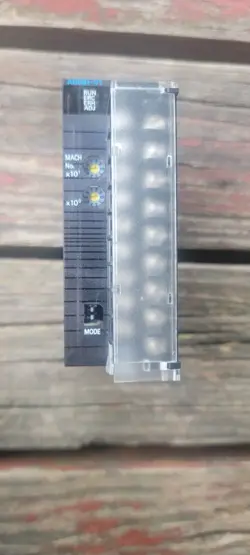 OMRON CJ1W-AD081-V1 SYSMAC A/D UNIT ANALOG INPUT MODULE PLC