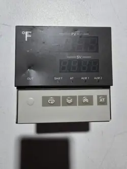 OMRON E5AX-A-F  TEMPERATURE CONTROLLER MODULE