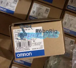 NEW 1PCS OMRON E5EC-QR2ASM-828 TEMPERATURE CONTROLLER 100-240VAC