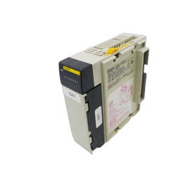 OMRON CQM1-OC221 OUTPUT UNIT -USED-