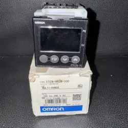 OMRON E5CN-HR2M-500 DIGITAL TEMPERATURE CONTROLLER 100 TO 240 V AC