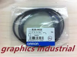 1PCS NEW OMRON BRAND NEW PHOTOELECTRIC SWITCH E2S-W22 E2S-W22  IN BOX FAST SHIP
