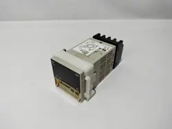 E5CSQ1P TEMPERATURE CONTROLLER