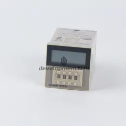 1PCS NEW OMRON TIMER H3CA-8H 100/110/120VAC