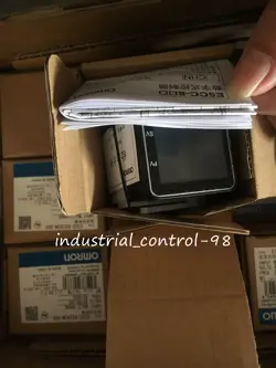 TEMPERATURE CONTROLLER E5CC-QX2ABM-800