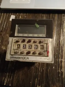 OMRON H3CA-A SOLID STATE TIMER