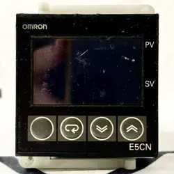 OMRON E5CN-R2HBT TEMPERATURE CONTROLLER 100-240VAC