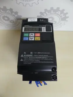 OMRON 3G3MX2-AB004-E, MINT!
