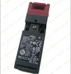 1PCS D4NS-2CF