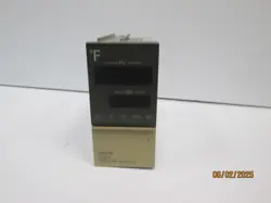 F3