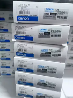 1PCS NEW OMRON EJ1N-TC4A-QQFEDEX SHIPPING