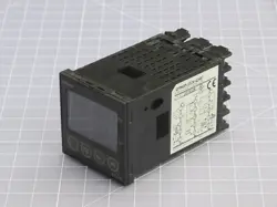 TEMPERATURE CONTROLLER T244682