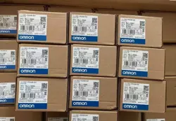 1PC NEW OMRON E5EC-PR2ASM-804 TEMPERATURE CONTROLLER 100-240VAC BRAND FREE SHIP