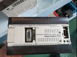 PLC CPM2A-40CDR-D USED