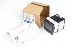 OMRON TEMPERATURE CONTROLLER E5CC-RX3A5M-000 1 PIECE