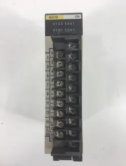 OMRON C200H-ID212 INPUT UNIT 24VDC  7MA