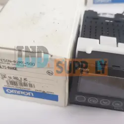 1PC OMRON E5CN-R2MT-500