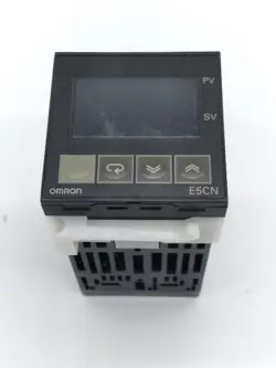 OMRON 35CN-Q2MP-500 TEMPERATURE CONTROLLER TESTED