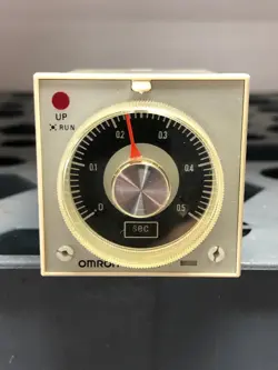 /W OMRON RELAY